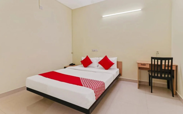 Sri Balaji Castle By OYO Rooms