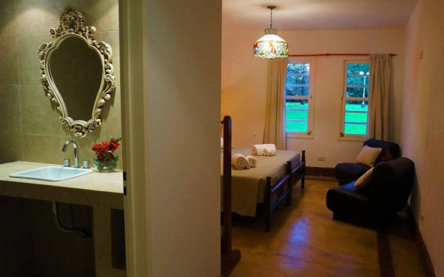 Aires de San Lorenzo B&B