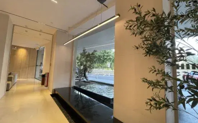 Conghua Yihai Hotel