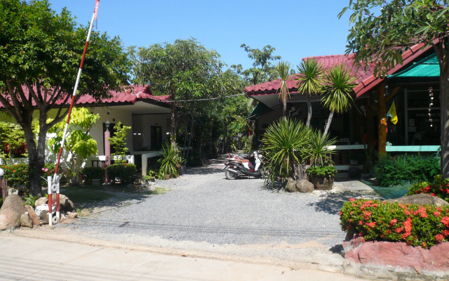 Baan Lamai Resort