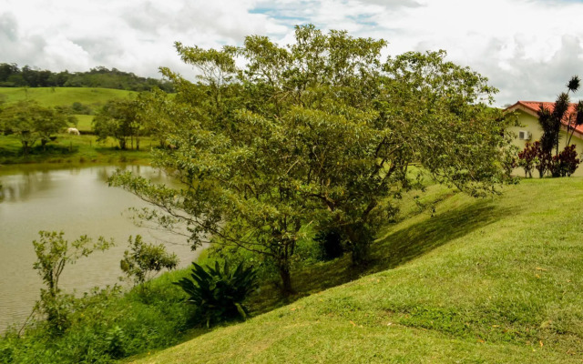 Termales del Bosque & Hot Springs