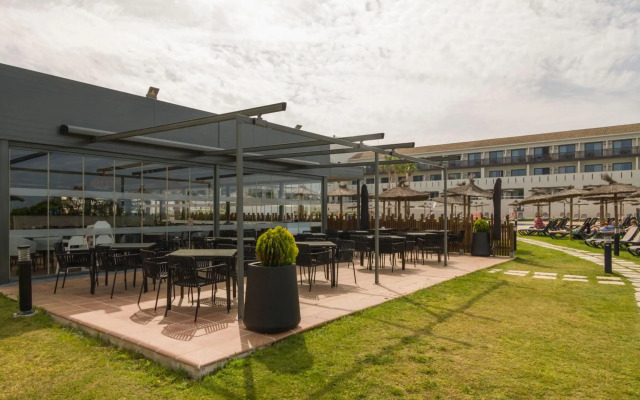Hotel ILUNION Calas De Conil
