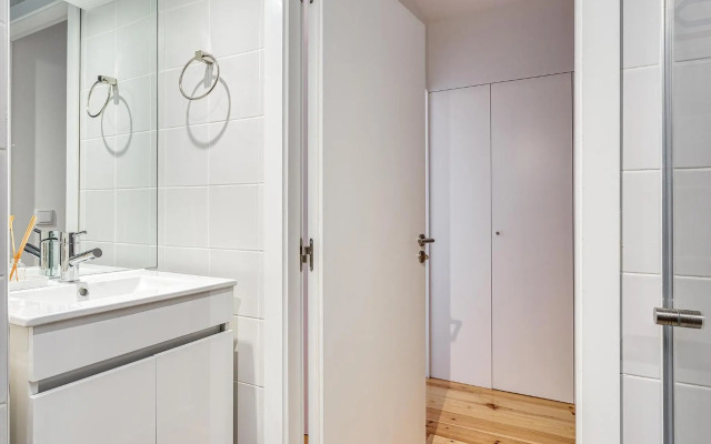 Hopstays Oporto Tiles 2 - City Center Duplex