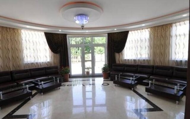 Vilesh Palace Hotel