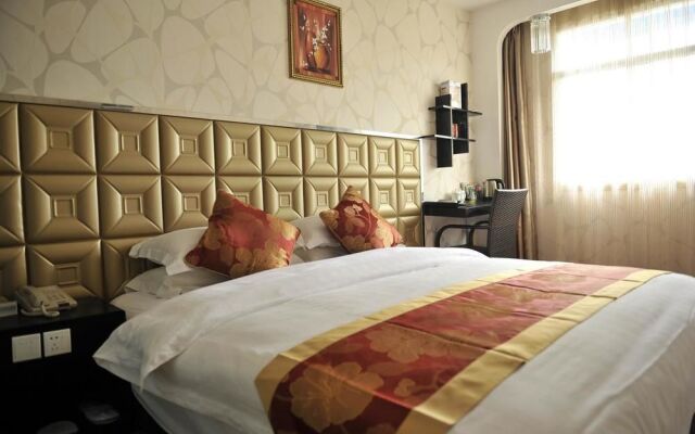 Wulong Xiannvshan Platinum Hotel