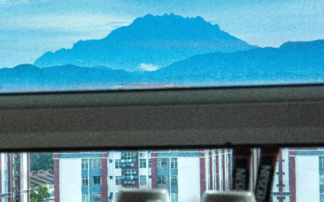 Pan Borneo Hotel Kota Kinabalu