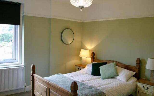 5-Bedroom Holiday Home in West Shore, Llandudno