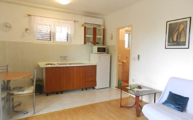 Apartments Dalibor