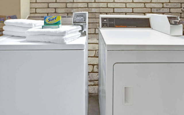 Days Inn by Wyndham Boerne