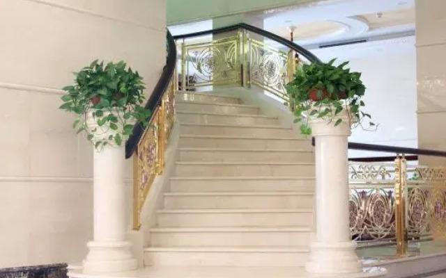 Binhai Hotel