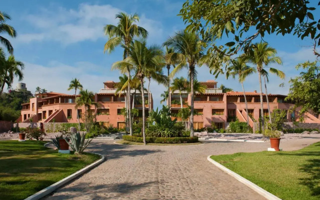 El Careyes Beach Resort