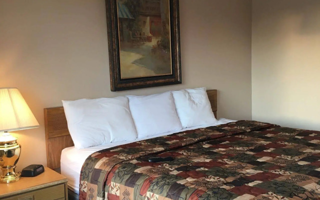 Oak Grove Inn
