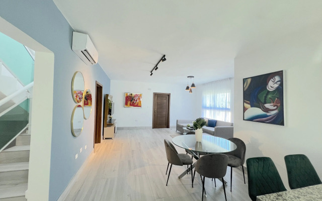 Playa Palmera Beach Resort