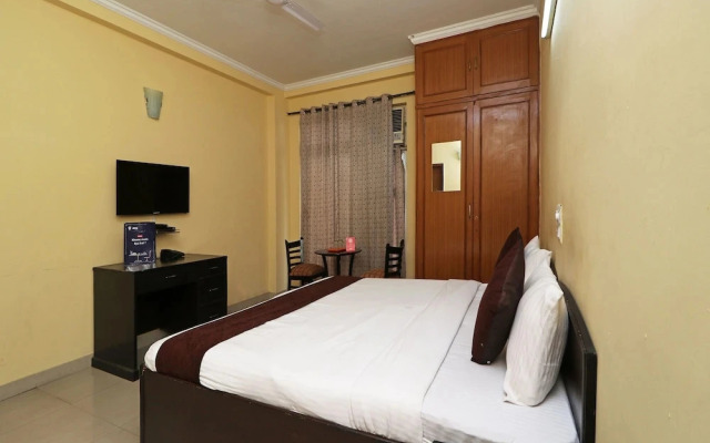 Divine Inn by OYO Rooms