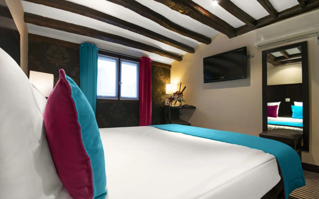 Pax Opera Hotel