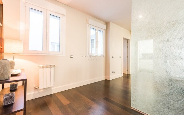 2 bedrooms Golden Mile barrio Salamanca ( Serrano I )