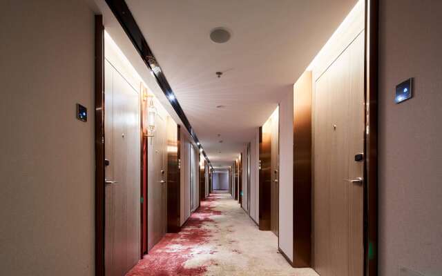 Howard Johnson Paragon Hotel Beijing