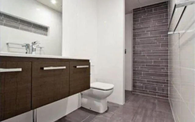 City Fringe Boutique Parkland 2 Bedroom Apartment