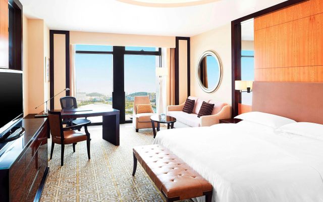 Sheraton Jinan Hotel – Guest Rooms – Jinan