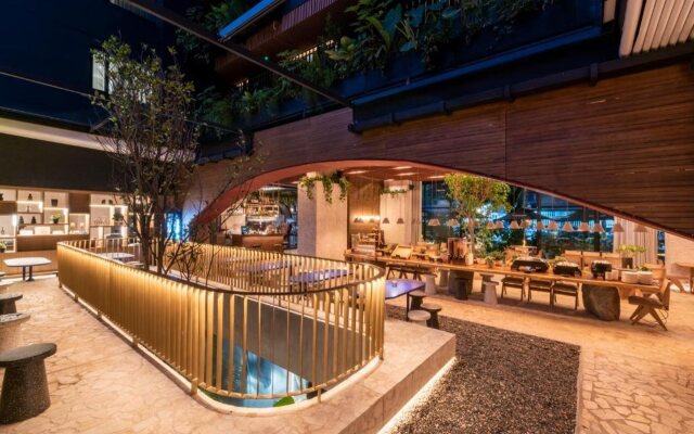 Hashtag 98 Hotel By Jalo