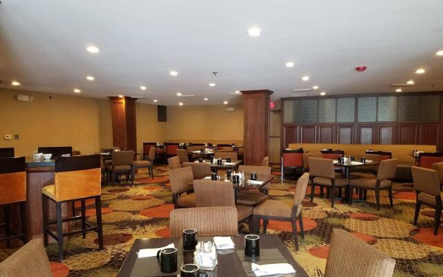 Radisson Hotel Detroit Farmington Hills