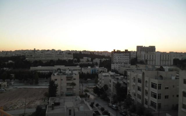 Al Bateel Hotel Apartments