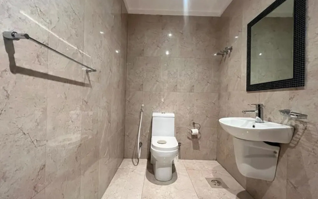 White luxury Suite hotel