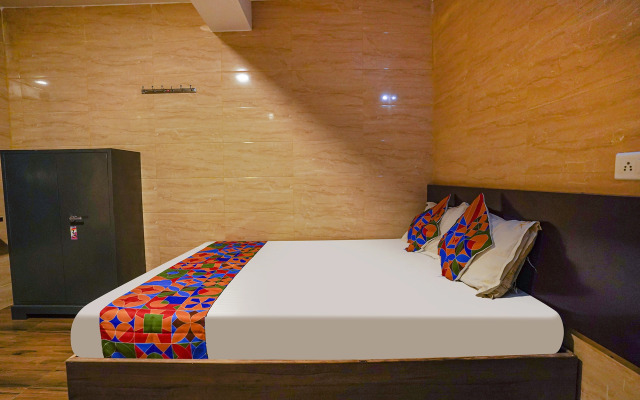 Fabexpress Arunachala Guest House
