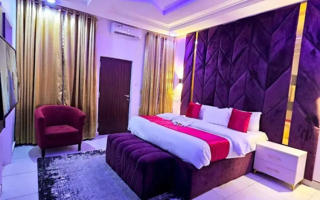 2 Bed Apartment 6 - Chic Benin City Hideaway