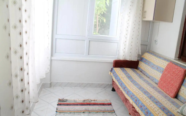 Keramos Hostel