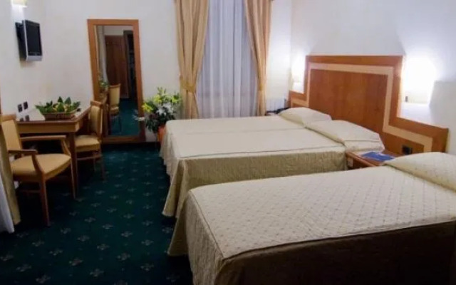 Venezia 2000 Hotel & Residence