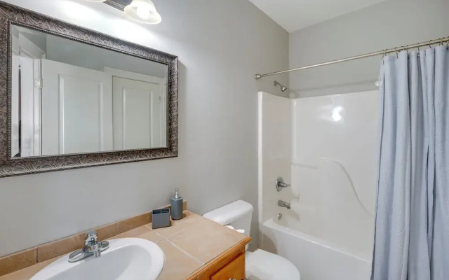Relaxing Biloxi Vacation Rental Condo Near Beach!