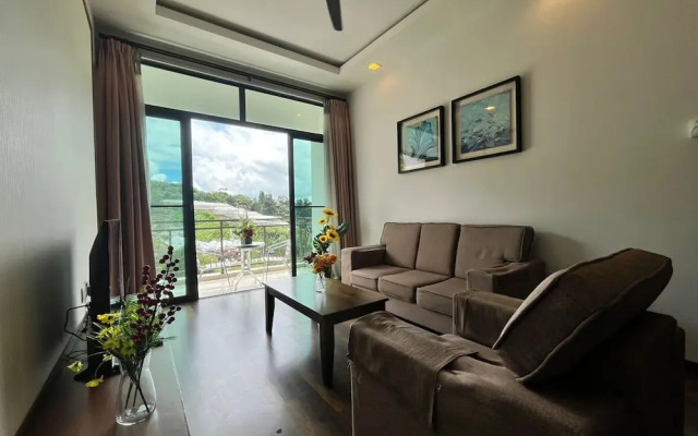 The Retreat mountain view at Cameron