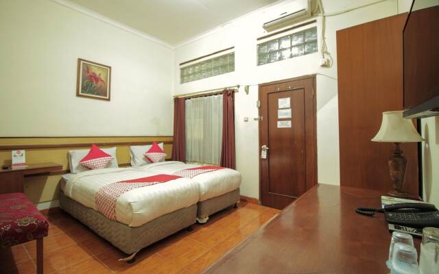 OYO 228 Hotel Lodaya