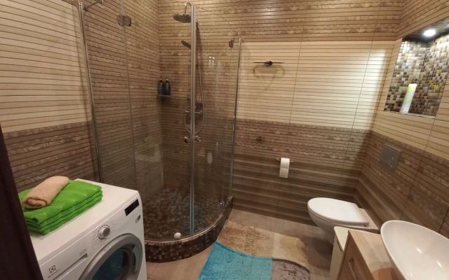 Rauschen Prestige (Раушен Престиж) на улице Динамо 16