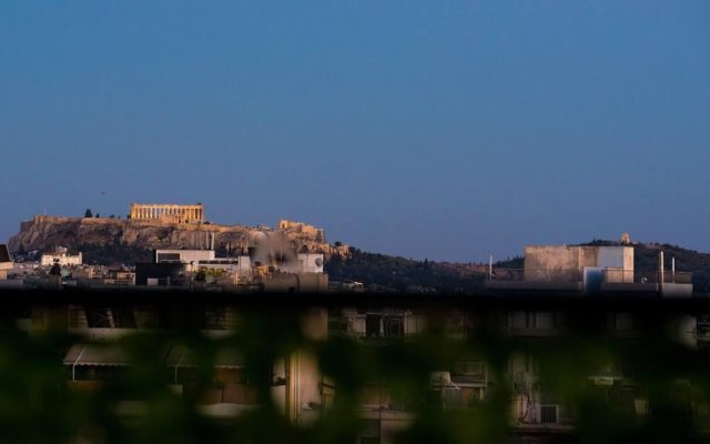 Athens & Acropolis View 7th Floor Apartment