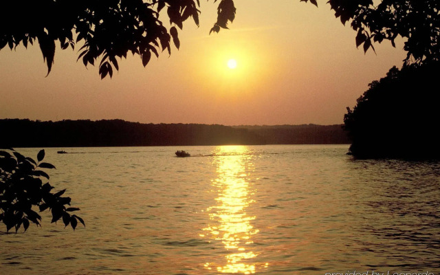 Margaritaville Lake Resort Lake of the Ozarks