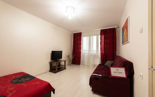 Апартаменты на ул. Вертолетчиков, 13