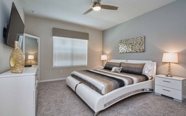 Solara - 9 Bedrooms House W/Pool-8102sa