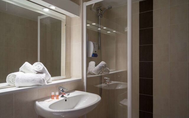 greet Hotel Belleville en Beaujolais A6