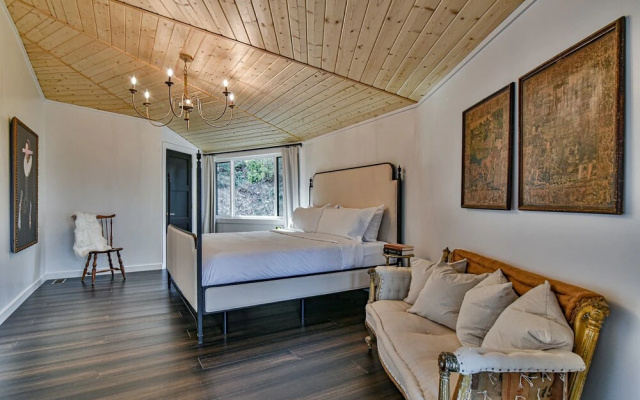 La Maison Mirch - Luxe Design Retreat