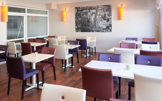 ibis Cholet