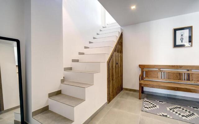 Renovated townhouse San Roque 85