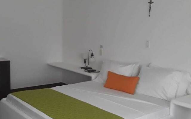 Hotel Iguanas de Los Llanos