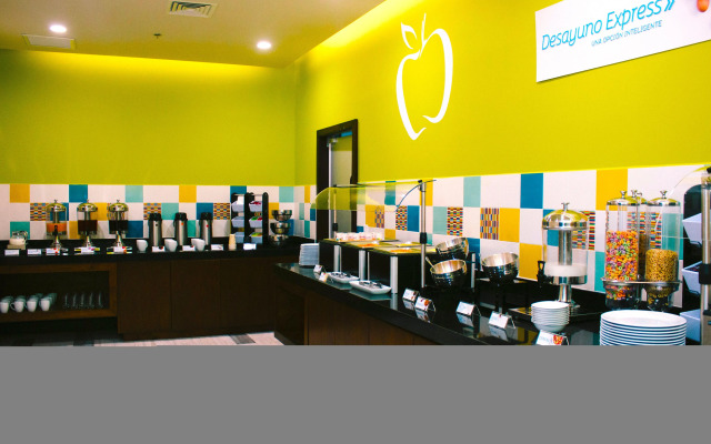 Holiday Inn Express & Suites Mexicali by IHG