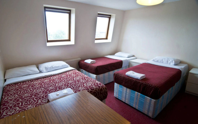 Plaza Hotel Hammersmith