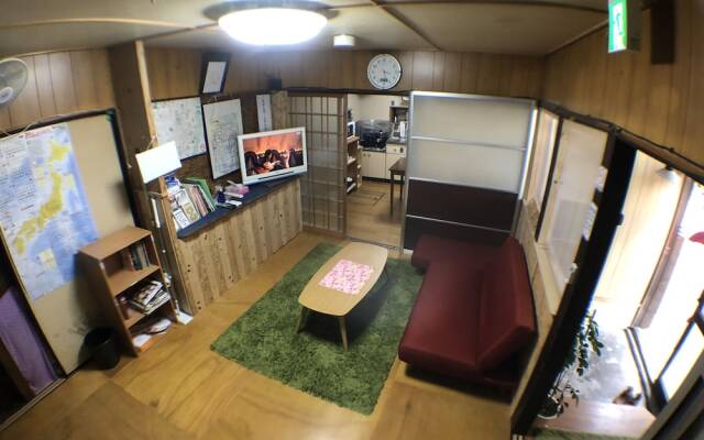 Goodsleep-ya Fushimi-inari