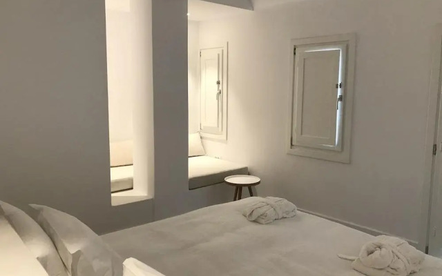 Panorama Studio & Suites