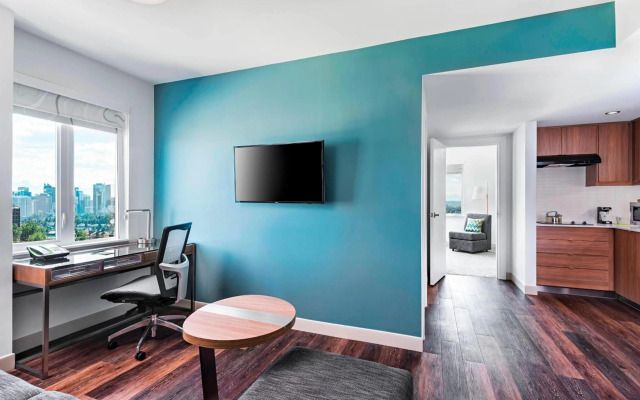 Element by Westin Calgary Airport