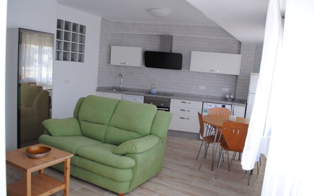 Charming Apartment Close to the Beach